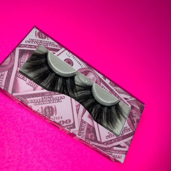 Majestic - Mink Eyelashes - Picture 2 of 2